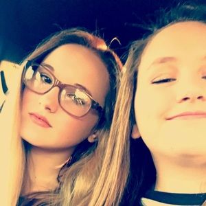 Meet your Posher, Jasmine